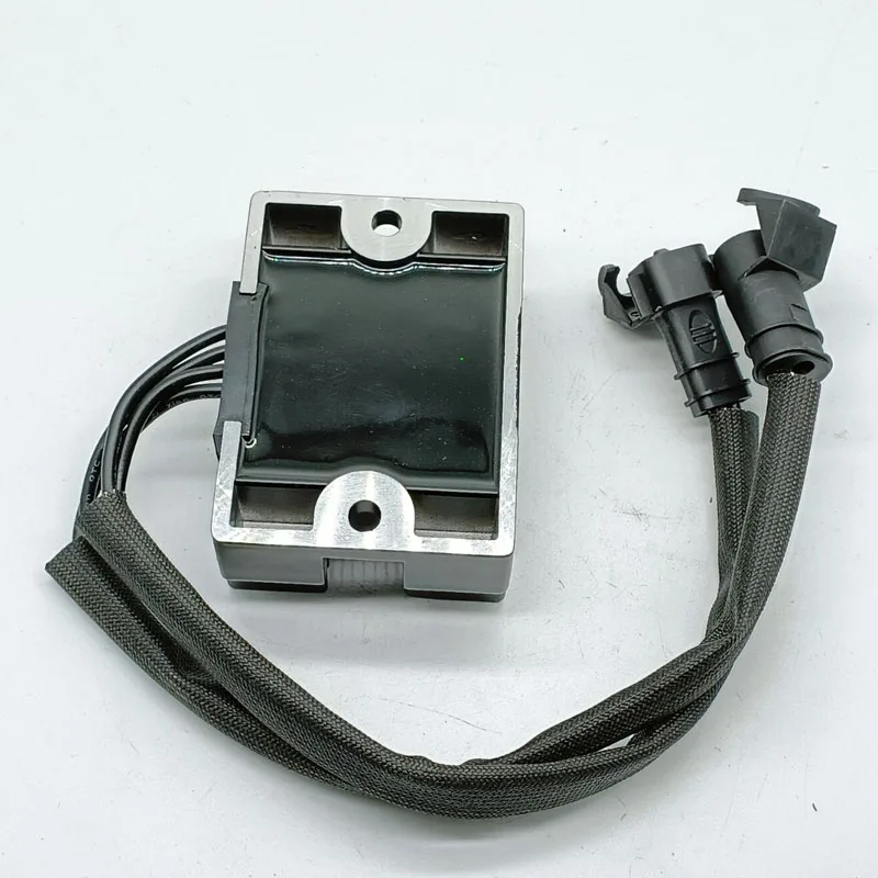 Voltage Regulator Rectifier For HARLEY DAVIDSON SPORTSTER XL883N 2013 DAVIDSON XL883C 2010 DAVIDSON XL Sportster 2007 2008-2013
Voltage Regulator Rectifier For HARLEY DAVIDSON SPORTSTER XL883N 2013 DAVIDSON XL883C 2010 DAVIDSON XL Sportster 2007 2008-2013