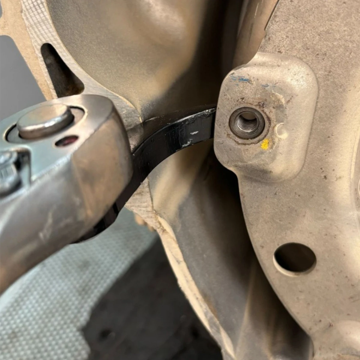 1Pcs Bull Horn-Style Pry Bar Adapter Head Adjustable Angle Open-End Wrench for Car Tool Half Shaft Drive Shaft Disassembly
1Pcs Bull Horn-Style Pry Bar Adapter Head Adjustable Angle Open-End Wrench for Car Tool Half Shaft Drive Shaft Disassembly