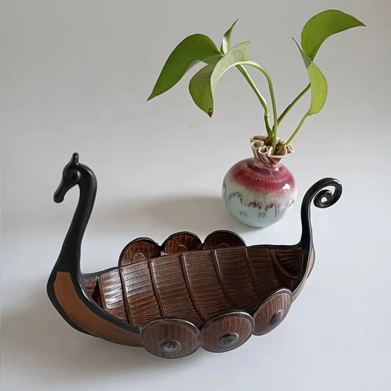 Украшение из смолы, искусственные корабли, орнамент, изысканная красивая лодка, украшение для дома, поделки из смолы, корабль викингов
Украшение из смолы, искусственные корабли, орнамент, изысканная красивая лодка, украшение для дома, поделки из смолы, корабль викингов