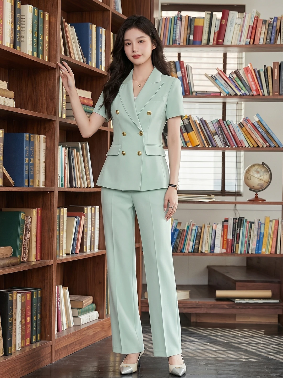 Light Blue Short Sleeve Women's Suit Commute Workwear Professional Fashion Summer New Arrival Polyester Fiber Button Detail
Light Blue Short Sleeve Women's Suit Commute Workwear Professional Fashion Summer New Arrival Polyester Fiber Button Detail
