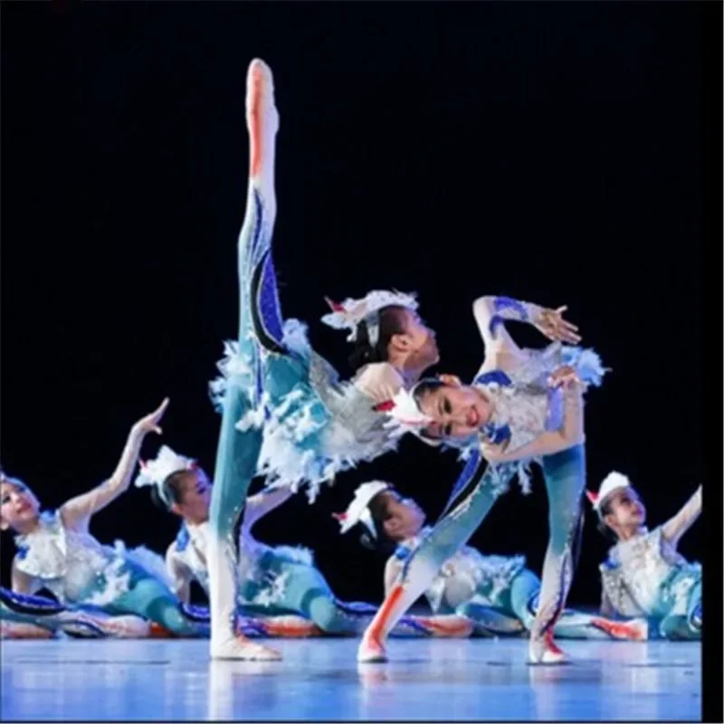 Cute Bird Costume For Kids Blue Animal Cosplay Clothing School Stage Performance Clothes Carnival Party
Cute Bird Costume For Kids Blue Animal Cosplay Clothing School Stage Performance Clothes Carnival Party