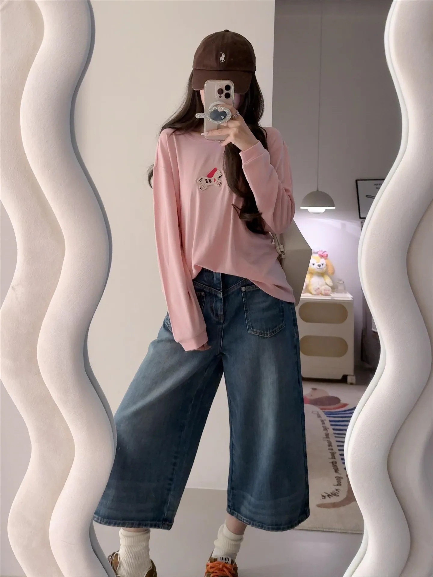 Retro Washed Loose Women's Jeans High Waist Straight Leg Cotton Casual Summer Trousers with Pockets Deep Color
Retro Washed Loose Women's Jeans High Waist Straight Leg Cotton Casual Summer Trousers with Pockets Deep Color
