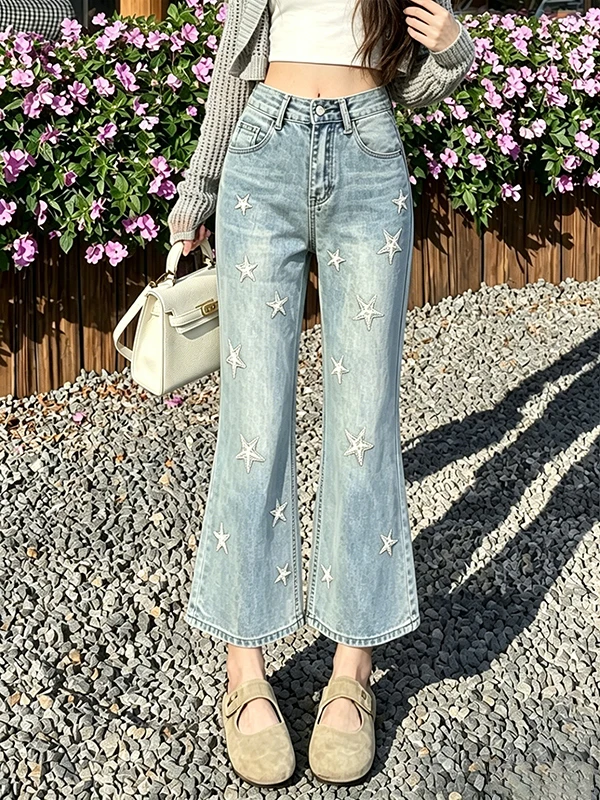 Retro Star Embroidery High Waist Slimming Casual Style Nine Point Flared Jeans Women Summer New Fashion Jeans High Waist
Retro Star Embroidery High Waist Slimming Casual Style Nine Point Flared Jeans Women Summer New Fashion Jeans High Waist