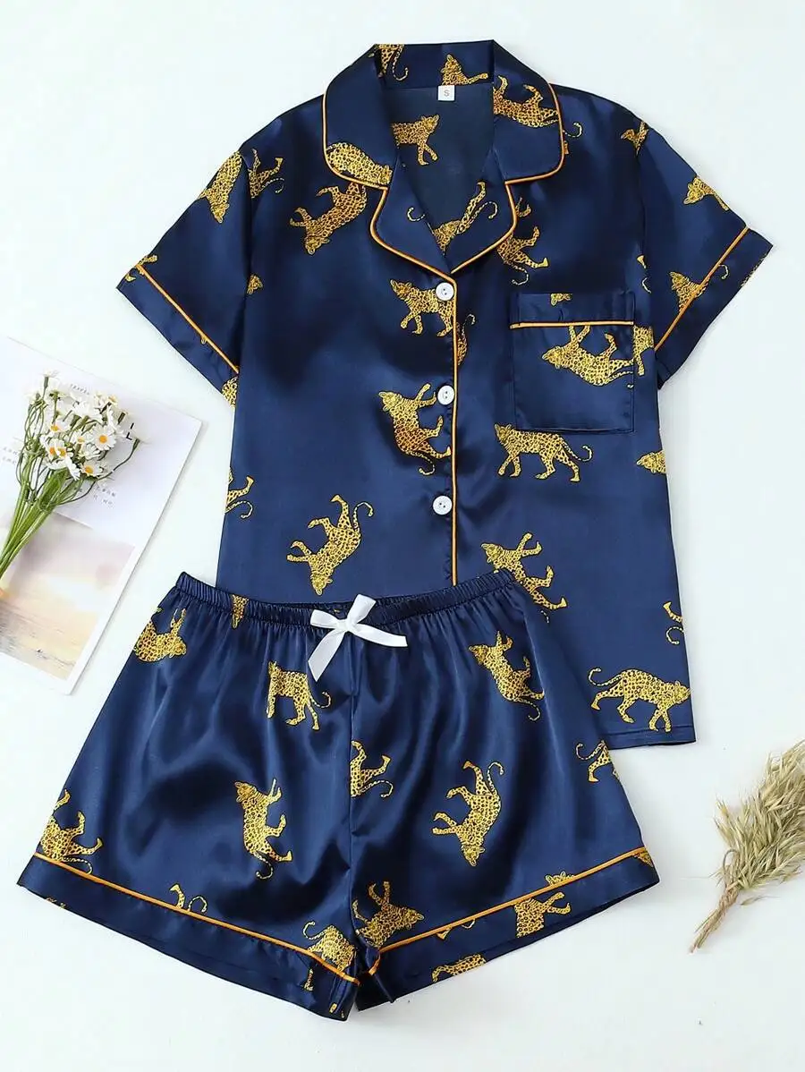 2pcs Satin Pajama Set Women Short Sleeve Shirt And Bowknot Shorts Blue Leopard Tiger Print
2pcs Satin Pajama Set Women Short Sleeve Shirt And Bowknot Shorts Blue Leopard Tiger Print