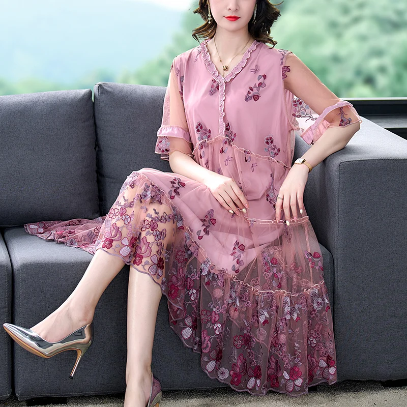 High end Fashion Silk Silk Round Neck Dress For Women 2024 New Elegant Versatile Loose Fit Leisure Party Dress Vestidos
High end Fashion Silk Silk Round Neck Dress For Women 2024 New Elegant Versatile Loose Fit Leisure Party Dress Vestidos