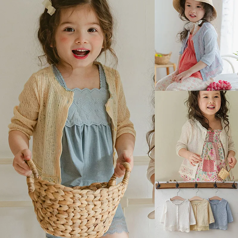 Кардиган для девочек, лето 2025 г., корейская детская кружевная рубашка с солнцезащитным кремом и кондиционером, кардиган для маленьких девочек
Кардиган для девочек, лето 2025 г., корейская детская кружевная рубашка с солнцезащитным кремом и кондиционером, кардиган для маленьких девочек