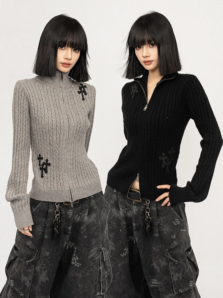 OCTTFLAB Американский ретро-кардиган с вышивкой в стиле Spicy Girl, вязаный, черный, женский, осенне-зимняя верхняя одежда, с длинными рукавами, на молнии
OCTTFLAB Американский ретро-кардиган с вышивкой в стиле Spicy Girl, вязаный, черный, женский, осенне-зимняя верхняя одежда, с длинными рукавами, на молнии