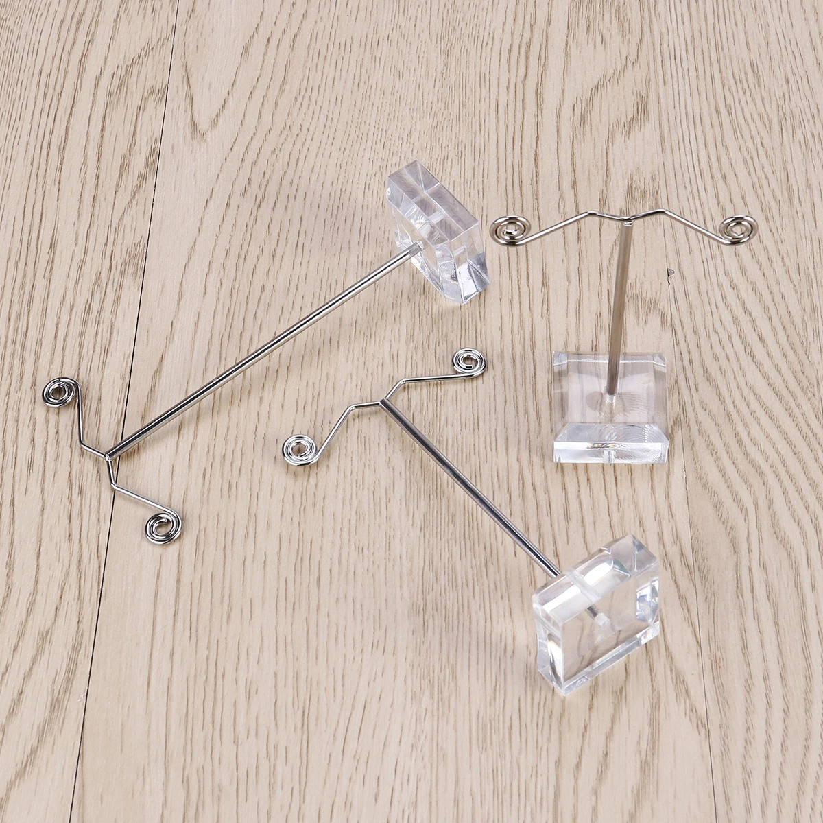 6 pcs Mini Acrylic T-Shape Stand Holder White Jewelry Display Rack For Earrings Bracelets Keys Jewelry Organizer Earrings Stand
6 pcs Mini Acrylic T-Shape Stand Holder White Jewelry Display Rack For Earrings Bracelets Keys Jewelry Organizer Earrings Stand