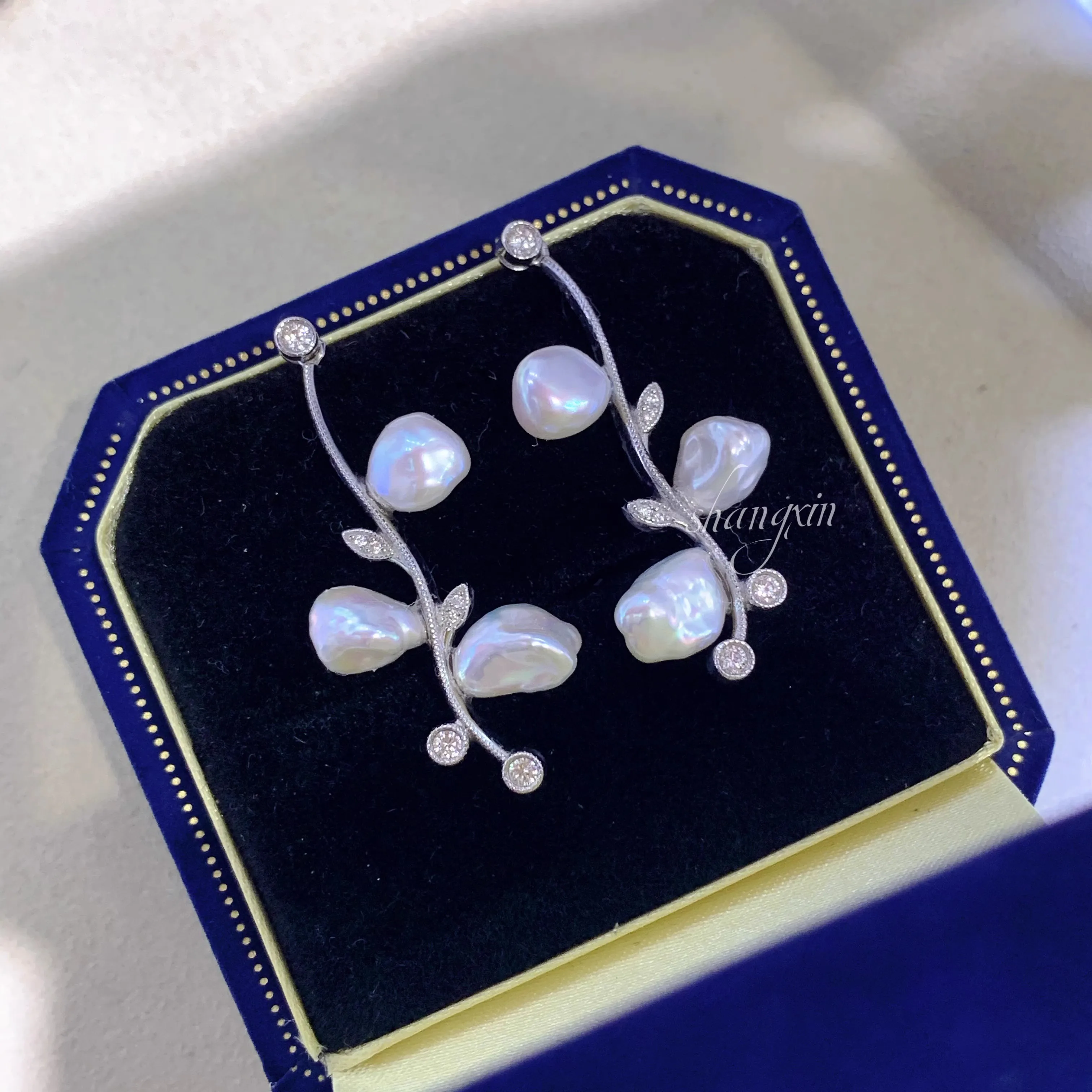 MeiBaPJ 7-8mm Natural Baroque Pearls Fashion Bow Drop Earrings 925 Silver Fine Wedding Jewelry for Women
MeiBaPJ 7-8mm Natural Baroque Pearls Fashion Bow Drop Earrings 925 Silver Fine Wedding Jewelry for Women