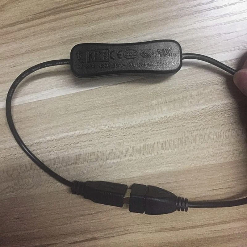 Male to Female USB Extension Cable With ON OFF Switch for PC Data Line
Male to Female USB Extension Cable With ON OFF Switch for PC Data Line