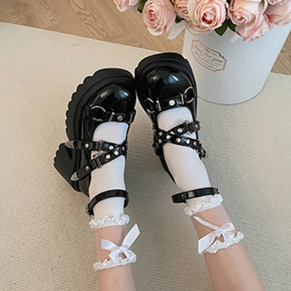 DORATASIA Women Gothic Round Toe Mary Janes Shoes Platform High Heel Buckle Strap Punk Metal Cool Fashion Rivet Women Pumps
DORATASIA Women Gothic Round Toe Mary Janes Shoes Platform High Heel Buckle Strap Punk Metal Cool Fashion Rivet Women Pumps