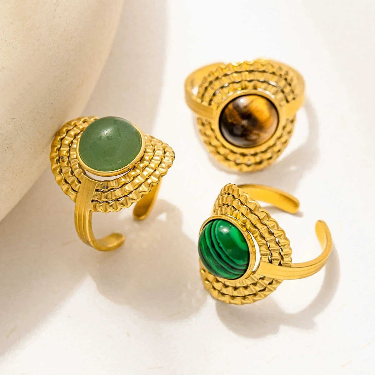 Golden 316L Stainless Steel New Original Jewlery Fashion Stone Ring For Women Wholesale RJ091
Golden 316L Stainless Steel New Original Jewlery Fashion Stone Ring For Women Wholesale RJ091