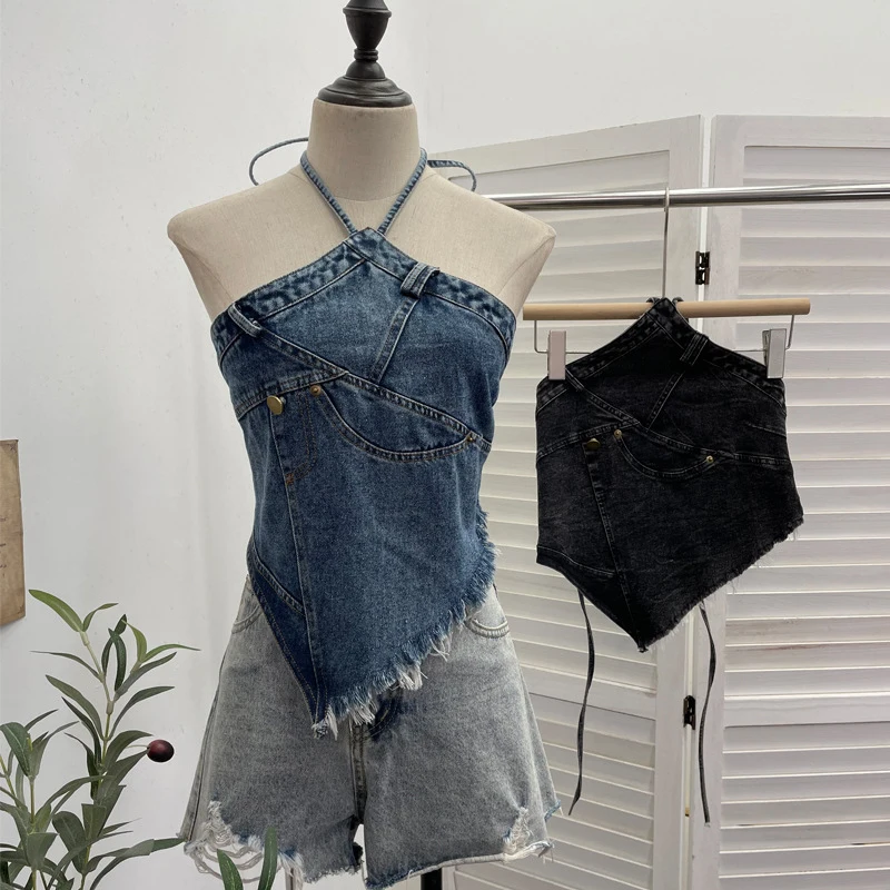 Real Shot 2025Summer American-style hot girl halter neck denim tube top with irregular frayed edges, short tank top
Real Shot 2025Summer American-style hot girl halter neck denim tube top with irregular frayed edges, short tank top