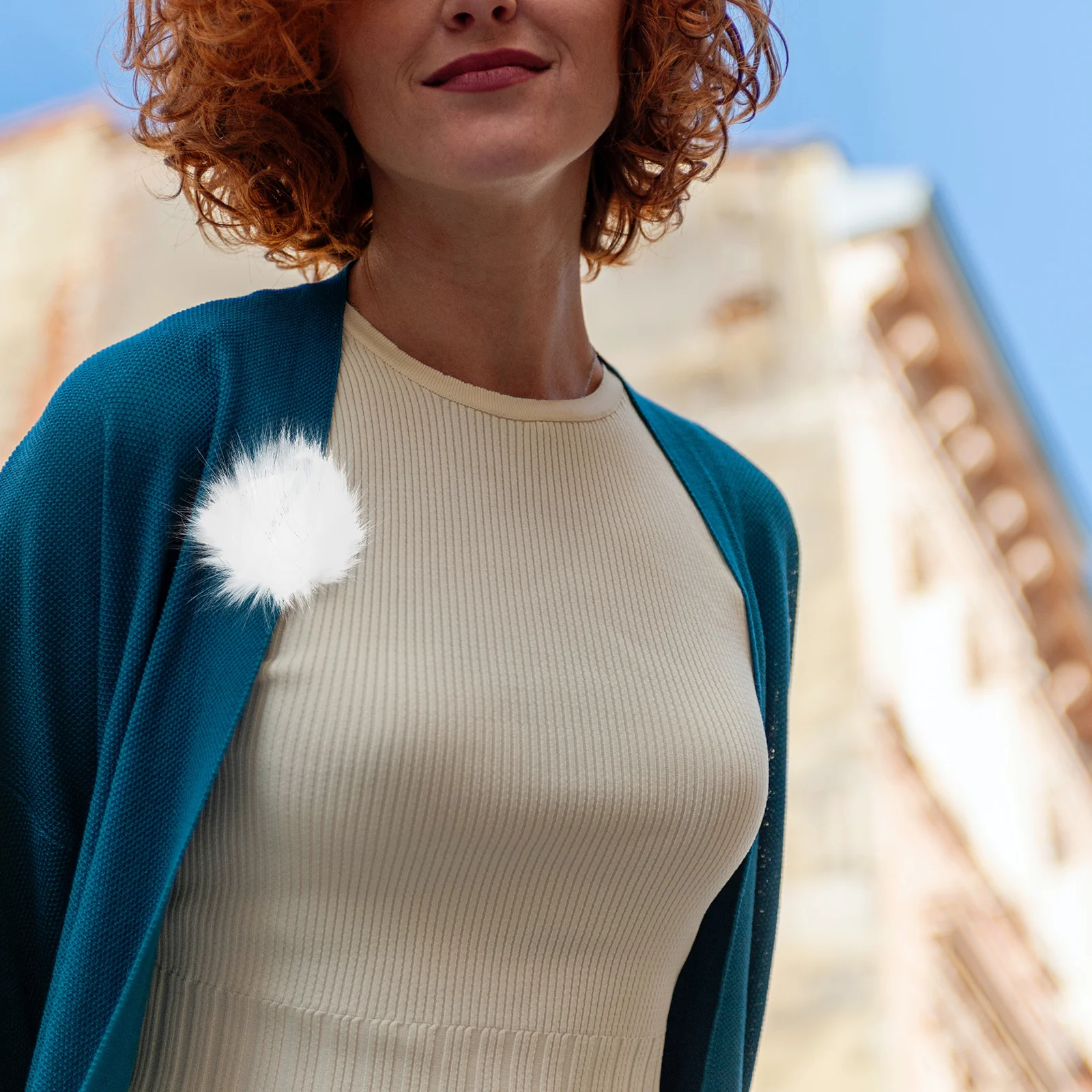 6Pcs Faux Pompom Balls DIY Craft Supplies for Hats Keychains Scarves Bags Shoes Faux Fur Pom Poms Artificial Fur Pom Poms
6Pcs Faux Pompom Balls DIY Craft Supplies for Hats Keychains Scarves Bags Shoes Faux Fur Pom Poms Artificial Fur Pom Poms