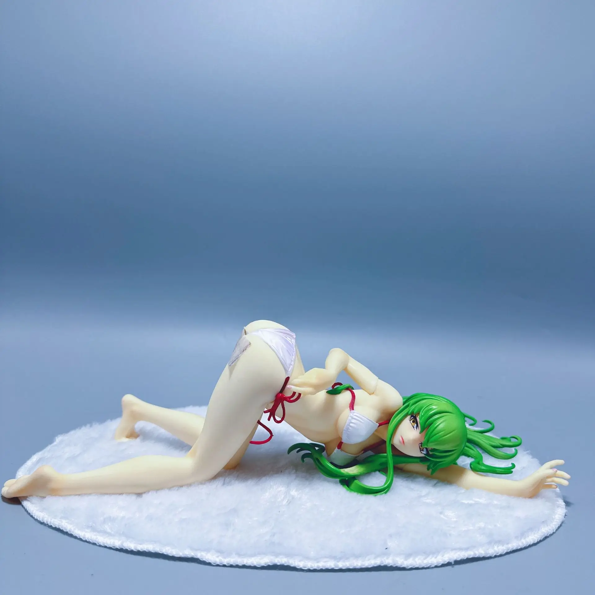 Ming'er House Rebellious Lelouch figure anime peripheral Lelouch swimsuit reclining posture beautiful girl box figure adult
Ming'er House Rebellious Lelouch figure anime peripheral Lelouch swimsuit reclining posture beautiful girl box figure adult