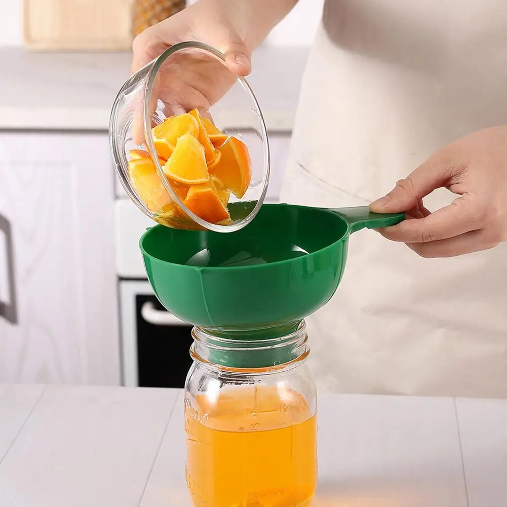 High-end Wide Mouth Funnel Plastic Popular Salad Dressing Liquid Wide Tools Gadgets Mouth Hopper Funnel Kitchen Canning Filter
High-end Wide Mouth Funnel Plastic Popular Salad Dressing Liquid Wide Tools Gadgets Mouth Hopper Funnel Kitchen Canning Filter