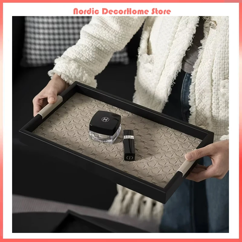 Nordic Home Bathroom Organizer Metal Iron Leather Jewelry Plate Luxury Lipstick Holder Perfume Tray Sundries Trinket Ring Holder
Nordic Home Bathroom Organizer Metal Iron Leather Jewelry Plate Luxury Lipstick Holder Perfume Tray Sundries Trinket Ring Holder