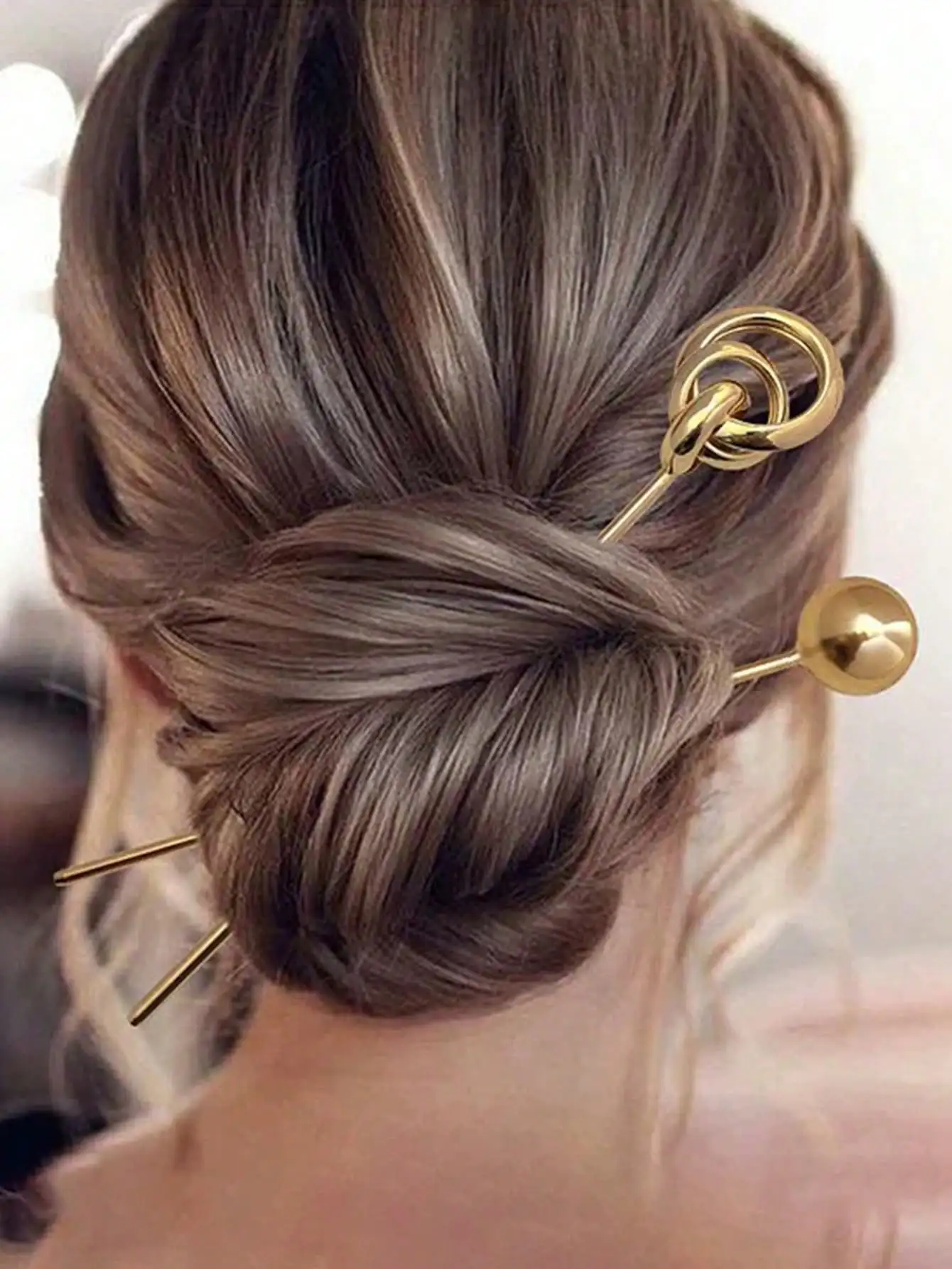 2pcs Simple Metal Hairpin Hair Pin Bun Headpiece Women's Hair Accessories Hair Bun Maker Hair Styling Pins
2pcs Simple Metal Hairpin Hair Pin Bun Headpiece Women's Hair Accessories Hair Bun Maker Hair Styling Pins