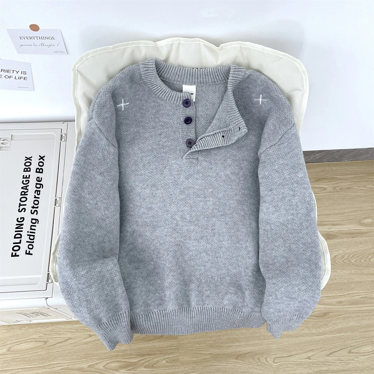 Men's Autumn Winter Thiened Knitted Sweater Button round Ne Casual Sle Pure Color Simple Warm Faionable Student Suitable
Men's Autumn Winter Thiened Knitted Sweater Button round Ne Casual Sle Pure Color Simple Warm Faionable Student Suitable