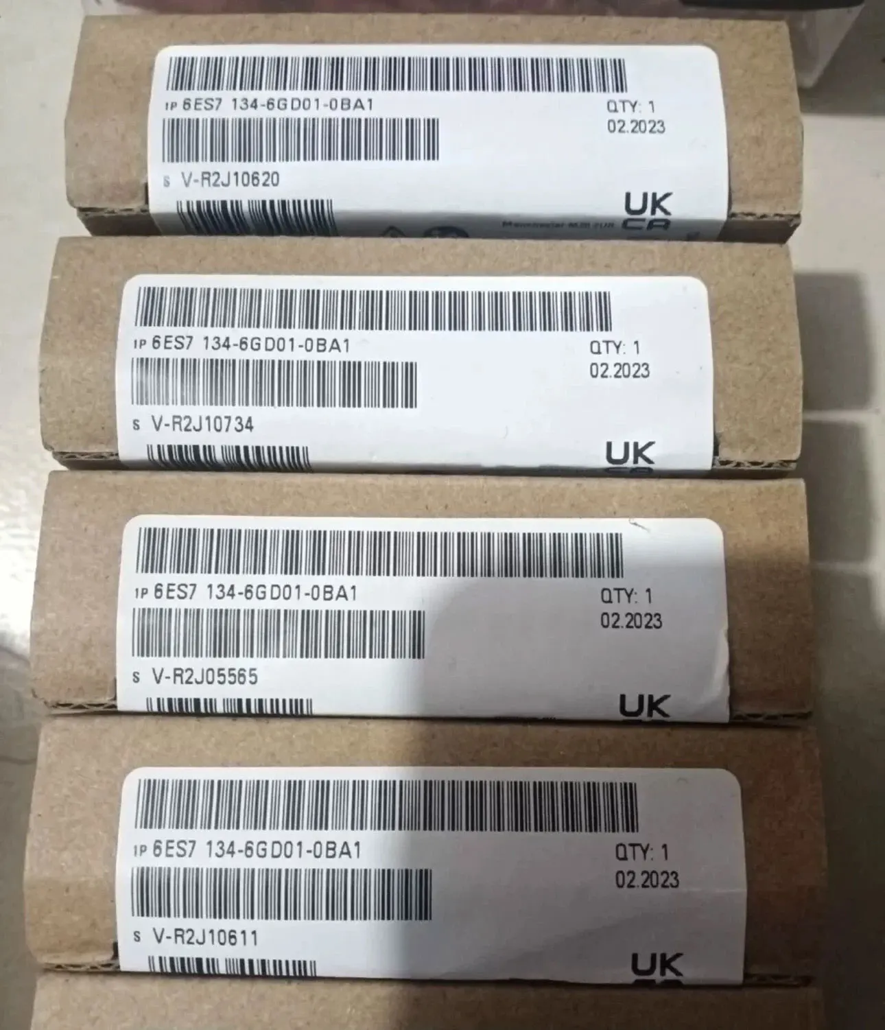 Brand New 6ES7134-6GD01-0BA0 6ES7134-6GD01-0BA1 Warranty One-year
Brand New 6ES7134-6GD01-0BA0 6ES7134-6GD01-0BA1 Warranty One-year