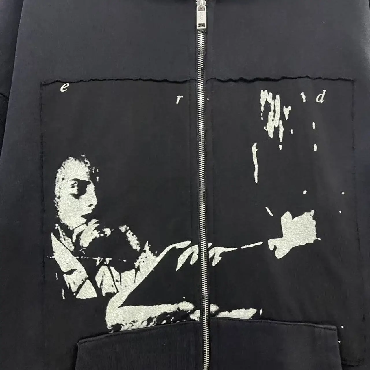 Distred American Sle Printed Hoodie Jaet Men's Zip up Hooded Sweatirt Outerwear Casual Comfortable Cotton Fabric
Distred American Sle Printed Hoodie Jaet Men's Zip up Hooded Sweatirt Outerwear Casual Comfortable Cotton Fabric