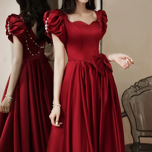 Luxury Burgundy Celebrity Dresses Satin Sweetheart Puff Sleeve A-Line Bow Bead Sexy Backless Pearl Cocktail Evening Gowns 2024
Luxury Burgundy Celebrity Dresses Satin Sweetheart Puff Sleeve A-Line Bow Bead Sexy Backless Pearl Cocktail Evening Gowns 2024