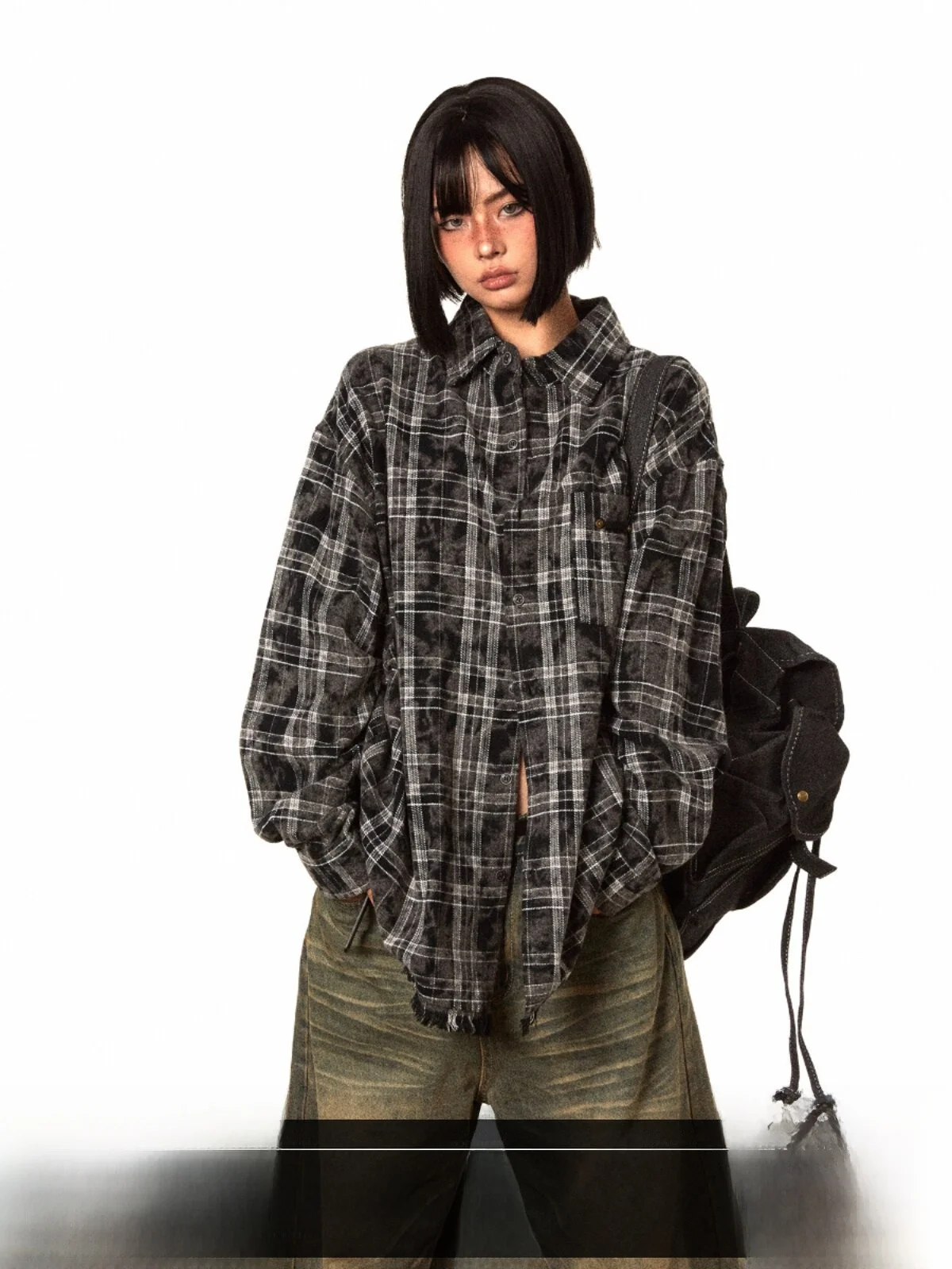 Classic Black White Plaid Long Sleeve Shirt Casual Outerwear Women's Autumn Trendy Design Couple's Shirt Street Style
Classic Black White Plaid Long Sleeve Shirt Casual Outerwear Women's Autumn Trendy Design Couple's Shirt Street Style