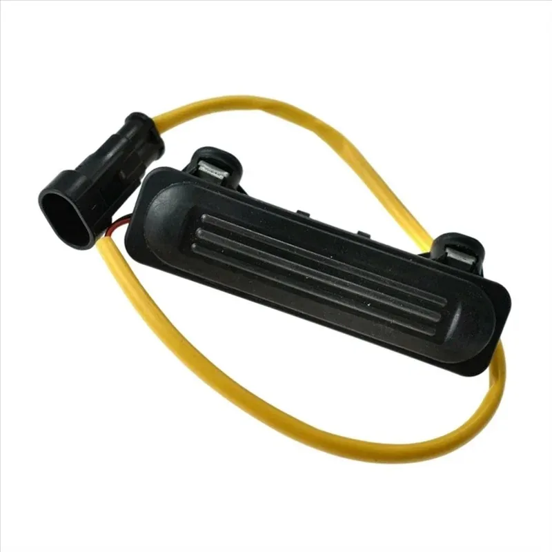 Trunk switch/tailgate opening switch/handle (external accessory) for Fiat Doblo MK2 2010-2019 Part No.: 51829929
Trunk switch/tailgate opening switch/handle (external accessory) for Fiat Doblo MK2 2010-2019 Part No.: 51829929