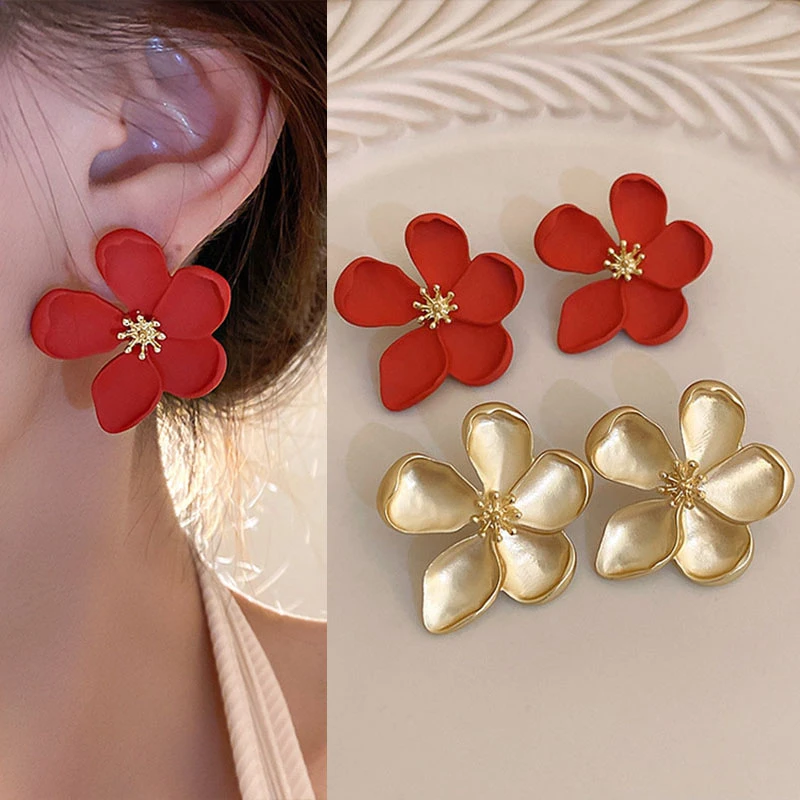 925 Silver Needle Vintage Fashion Red Flower Earrings For Women Jewelry 2025 Trending Women's Korean Gold Color Flowers Earrings
925 Silver Needle Vintage Fashion Red Flower Earrings For Women Jewelry 2025 Trending Women's Korean Gold Color Flowers Earrings