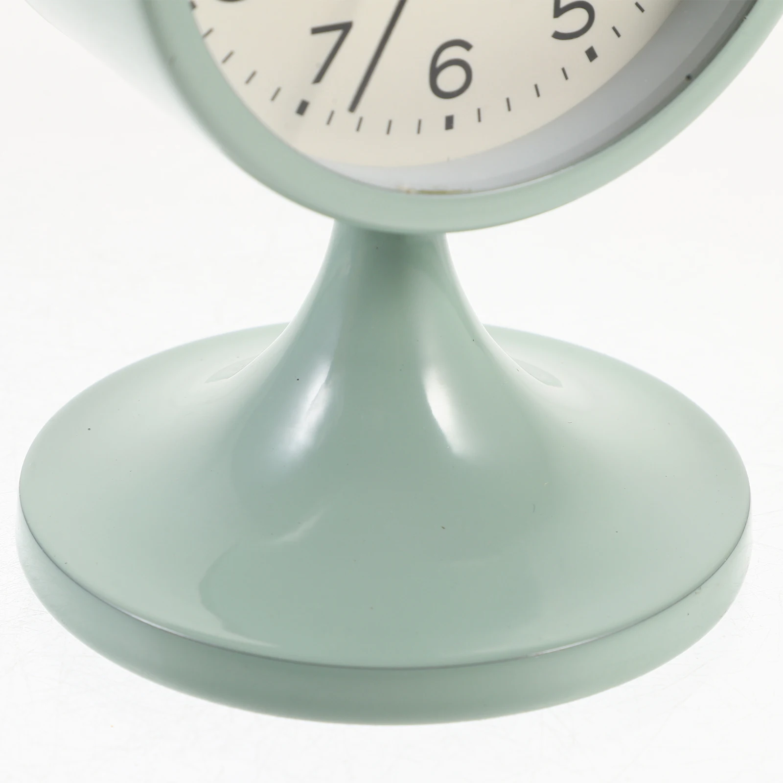 Vintage Silent Alarm For Bedroom Decorative Table Clock Quiet Bedside Desktop Clock Precise Time Alarm Home Decor
Vintage Silent Alarm For Bedroom Decorative Table Clock Quiet Bedside Desktop Clock Precise Time Alarm Home Decor