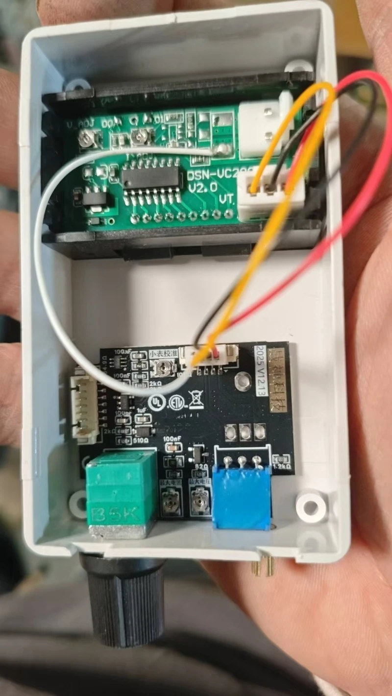 Совместим с блоком питания Hua-Wei 750, запчасти для инструментов.
Совместим с блоком питания Hua-Wei 750, запчасти для инструментов.