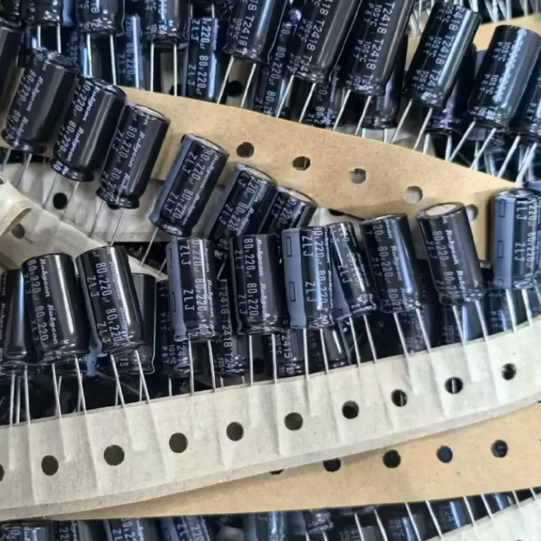 Japanese Rubycon capacitor 80V220UF 10*20, 80V270UF 10*23, ZLJ, high frequency, low resistance
Japanese Rubycon capacitor 80V220UF 10*20, 80V270UF 10*23, ZLJ, high frequency, low resistance