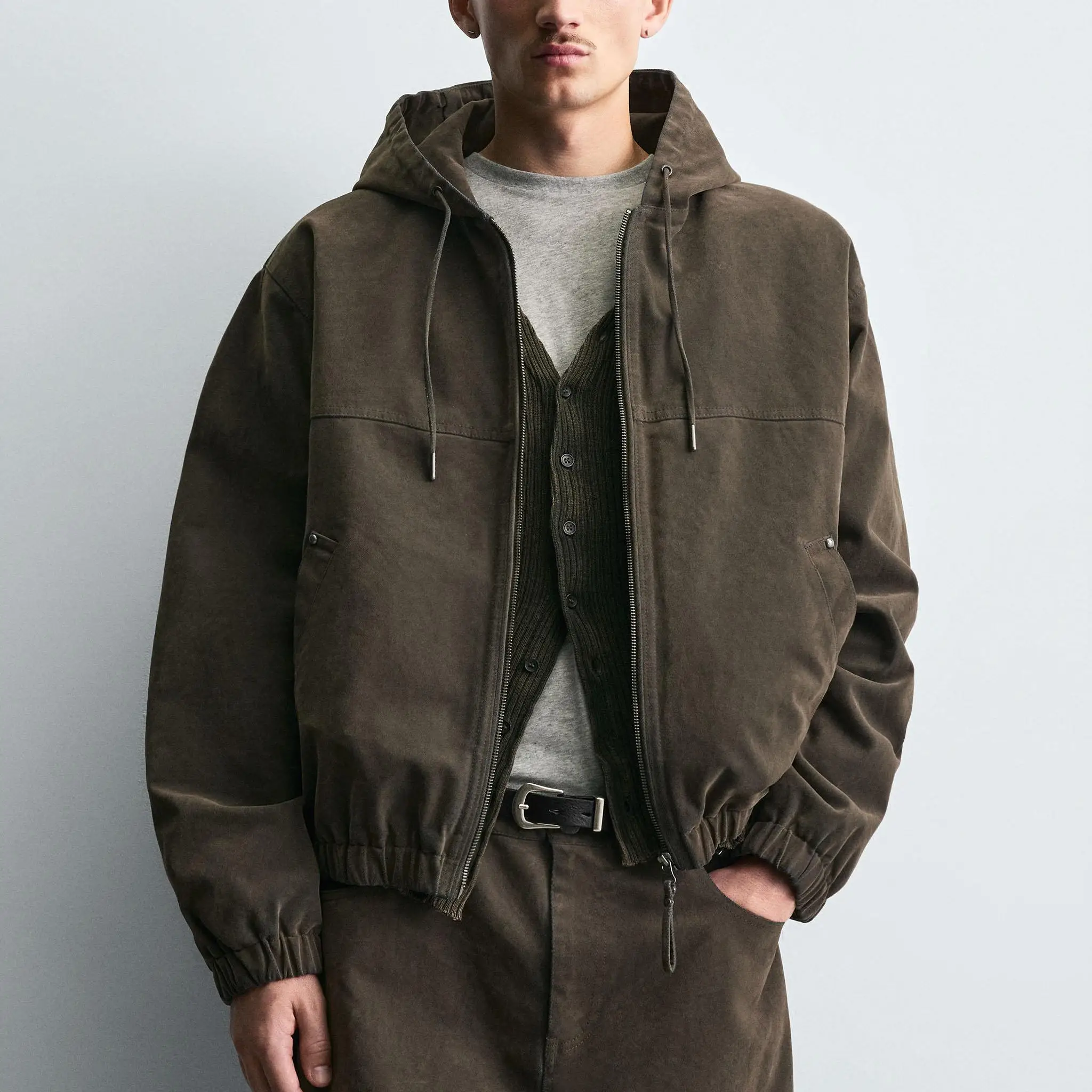 New Winter Men's Loose Fit Long Hooded Plu Jaet Cotton Coat 828440 Casual Youth Full Sve Zipper Closure Coat
New Winter Men's Loose Fit Long Hooded Plu Jaet Cotton Coat 828440 Casual Youth Full Sve Zipper Closure Coat