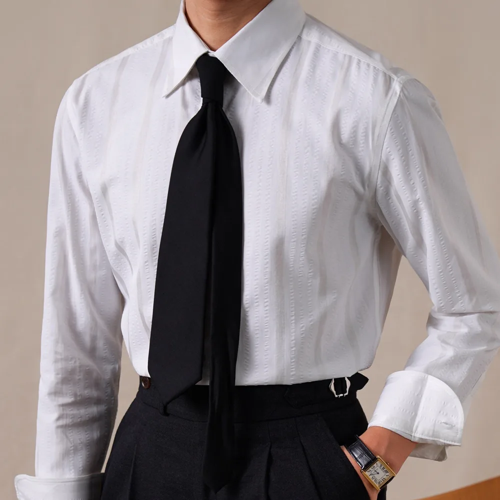 2026 British Style Black White Business Casual Striped Shirt Men Dress Camisa Masculina Windsor Collar Long Sleeve Shirt For Men
2026 British Style Black White Business Casual Striped Shirt Men Dress Camisa Masculina Windsor Collar Long Sleeve Shirt For Men