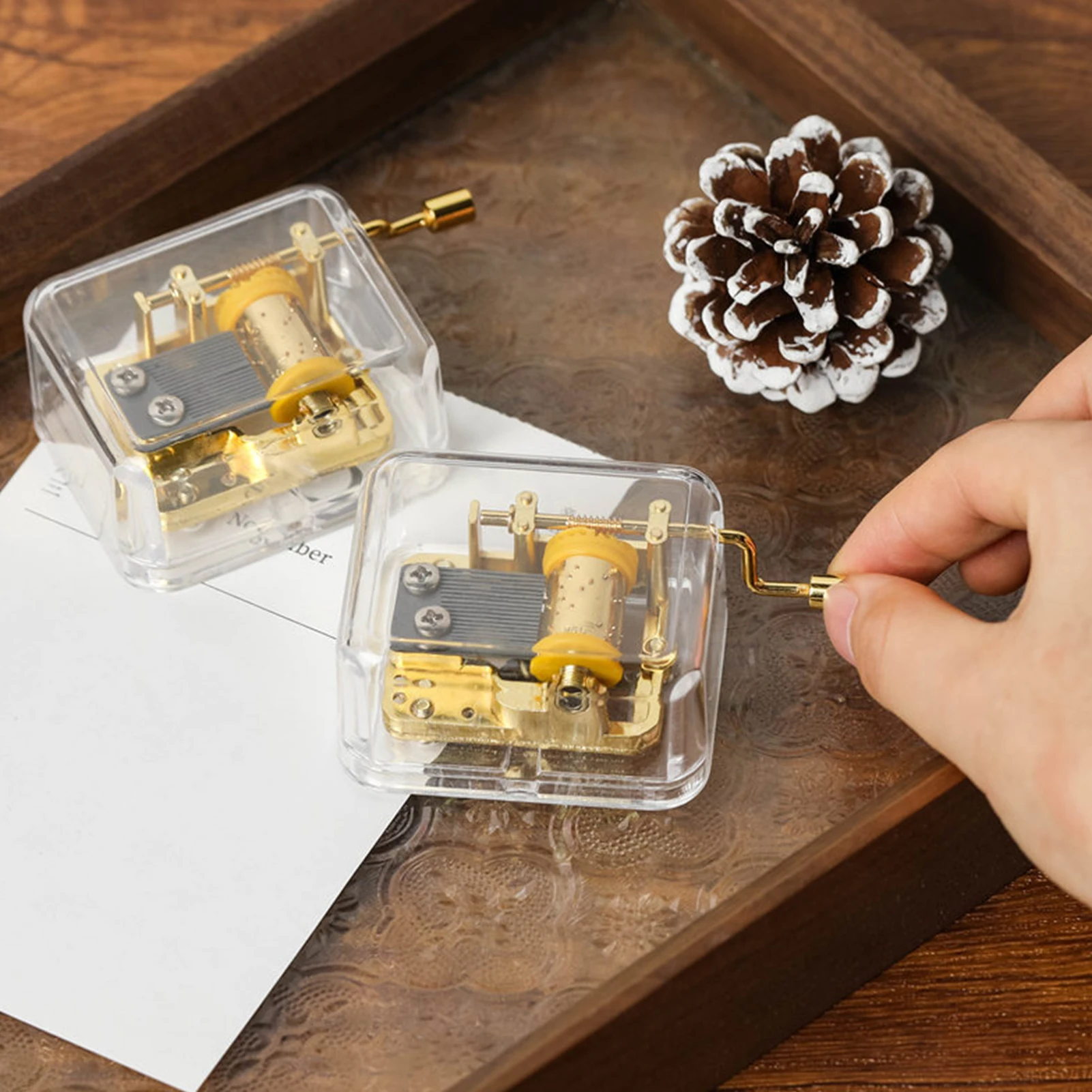 Music Box Mini 2pcs Gold and Sliver Hand-cranked Transparent Creative Crafts Gifts
Music Box Mini 2pcs Gold and Sliver Hand-cranked Transparent Creative Crafts Gifts