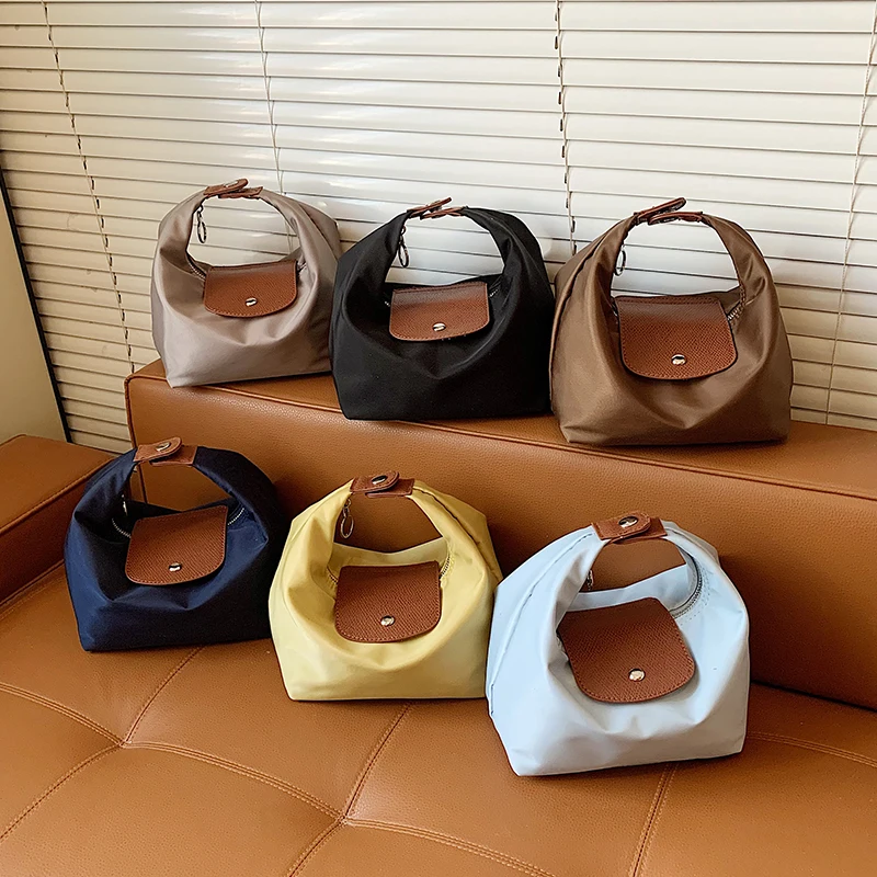 6 Colors Oxford Bag For Women Designer Bucket Crossbody Shoulder Bag Fashion Underarm Handbag Hobo Bag Versatile Lady Day Clutch
6 Colors Oxford Bag For Women Designer Bucket Crossbody Shoulder Bag Fashion Underarm Handbag Hobo Bag Versatile Lady Day Clutch