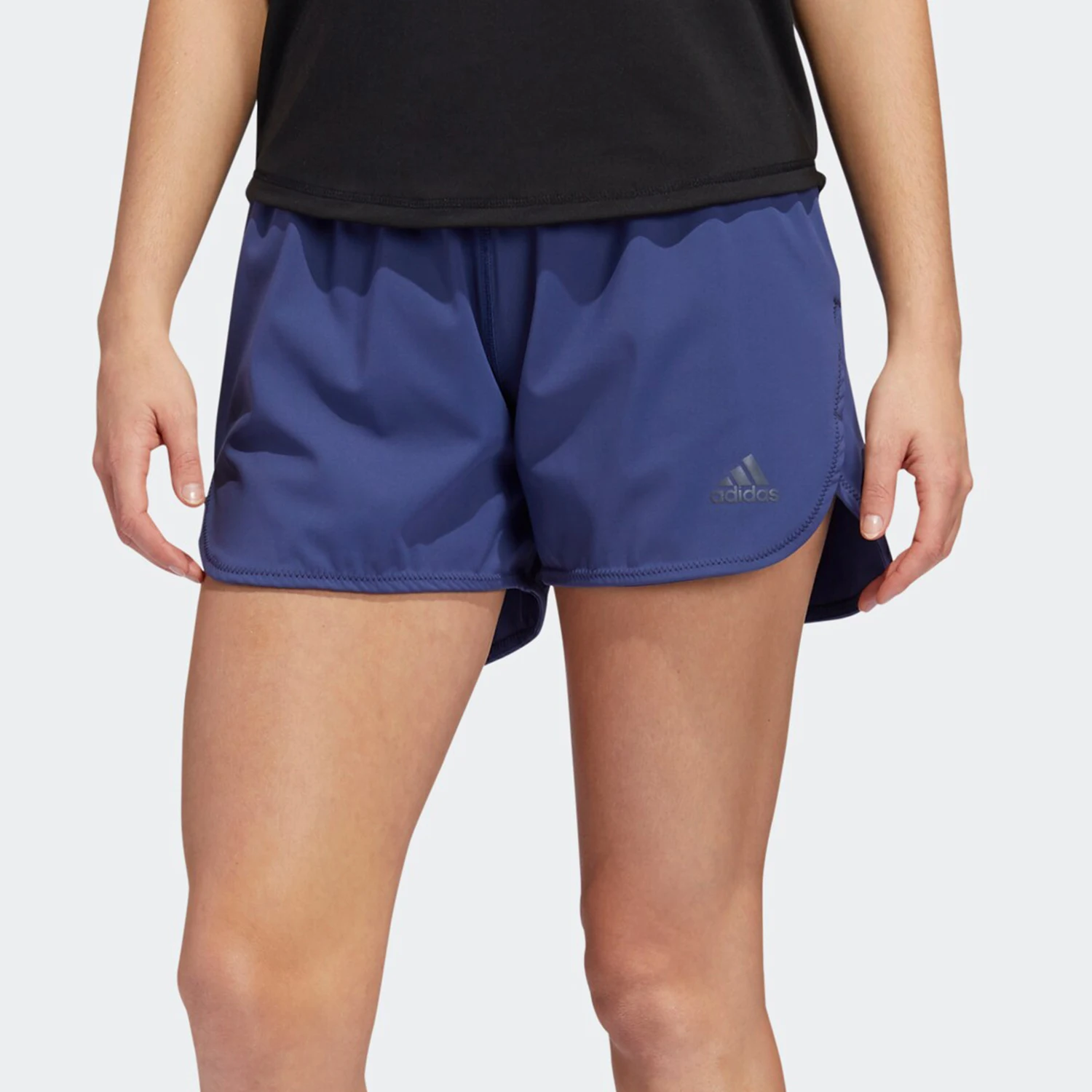 Новые женские спортивные шорты Adidas Authentic для бега и фитнеса, модель FK9624
Новые женские спортивные шорты Adidas Authentic для бега и фитнеса, модель FK9624