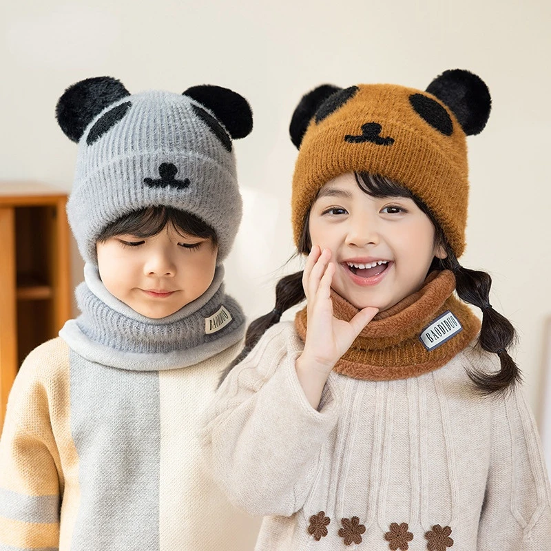 Lovely children's hat male and female baby cap winter bib set ear protection knitted wool animal hat
Lovely children's hat male and female baby cap winter bib set ear protection knitted wool animal hat