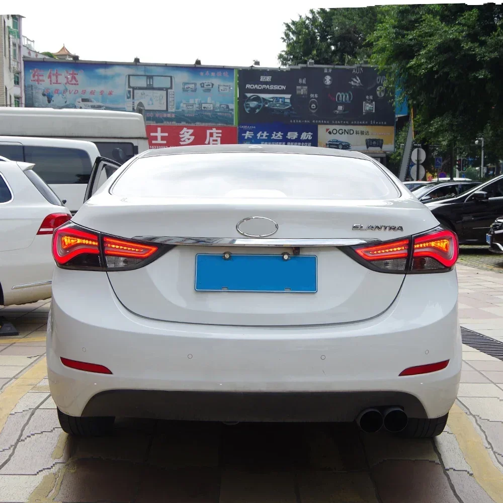 Для Hyundai Elantra 2012-2016 автоматические задние фонари в сборе, обновленные светодиодные динамические поворотные автомобильные задние фонари, аксессуары Plug and Play
Для Hyundai Elantra 2012-2016 автоматические задние фонари в сборе, обновленные светодиодные динамические поворотные автомобильные задние фонари, аксессуары Plug and Play