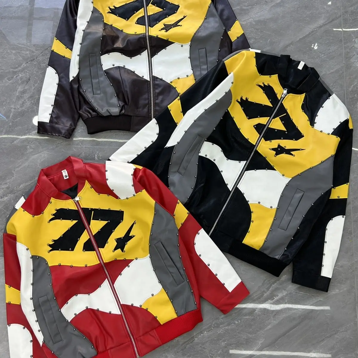 American Retro Rivet Splice Leather Jackets Motorcycle Mens Heavy Industry Embroidery Flight Jacket Winter Coat Men Clothing
American Retro Rivet Splice Leather Jackets Motorcycle Mens Heavy Industry Embroidery Flight Jacket Winter Coat Men Clothing