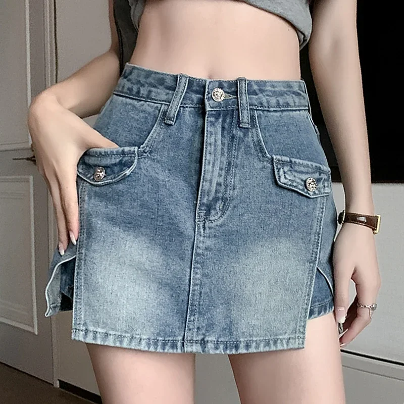 2025 Fashion Y2K Split Denim Shorts Skirts Women Summer New Vintage Basics High Waist Wrapped Mini Skirts Woman
2025 Fashion Y2K Split Denim Shorts Skirts Women Summer New Vintage Basics High Waist Wrapped Mini Skirts Woman