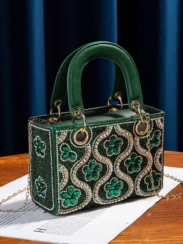 Fashion Party Bag with Diamonds Portable Small Square Bag Elegant Dinner Crossbody Full Diamond Women's Bag
Fashion Party Bag with Diamonds Portable Small Square Bag Elegant Dinner Crossbody Full Diamond Women's Bag