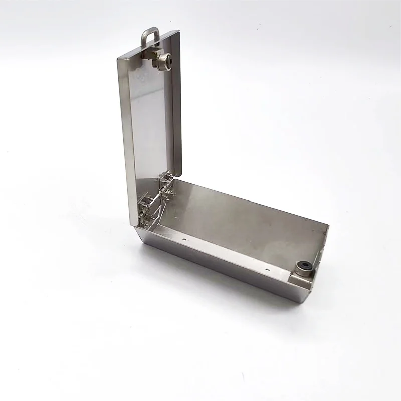 RC 1/14 Scaleclub Metal Fender Tool Box For Tamiya Hydraulic Excavator Loader Dump Truck for SCANIA MAN VOLVO Tripper DIY Parts
RC 1/14 Scaleclub Metal Fender Tool Box For Tamiya Hydraulic Excavator Loader Dump Truck for SCANIA MAN VOLVO Tripper DIY Parts