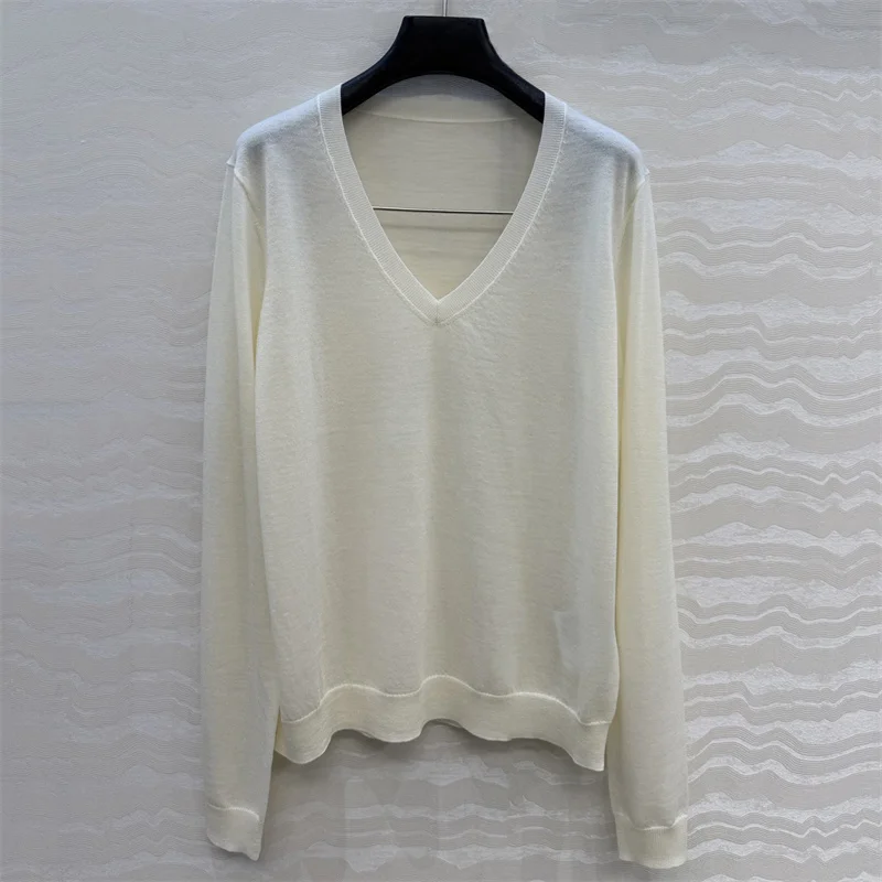 Women's sweater New elastic knitted long sleeved top for spring 2026 100% wool V-neck pullover jersey for women Casual Knitwear
Women's sweater New elastic knitted long sleeved top for spring 2026 100% wool V-neck pullover jersey for women Casual Knitwear