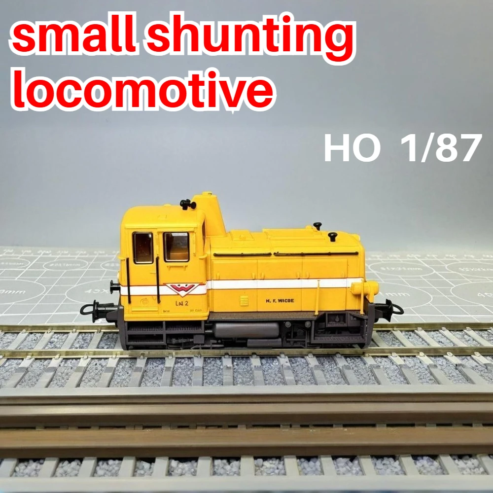 HO Type 1/87 Train Model Miniature Shunting Locomotive 241378 Painting with Power and Lights Miniature Model Boys Toy Gift
HO Type 1/87 Train Model Miniature Shunting Locomotive 241378 Painting with Power and Lights Miniature Model Boys Toy Gift