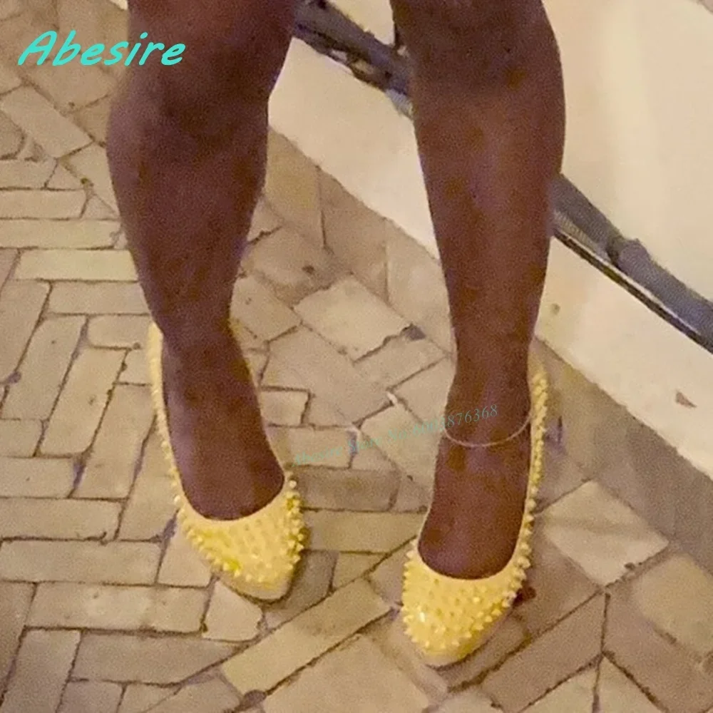 Platform Shallow Thin Heels Shoes for Women Yellow Rivet Patchwork Patent-Leather Pumps Y2K Punk Rock Spicy Girls Shoes New
Platform Shallow Thin Heels Shoes for Women Yellow Rivet Patchwork Patent-Leather Pumps Y2K Punk Rock Spicy Girls Shoes New