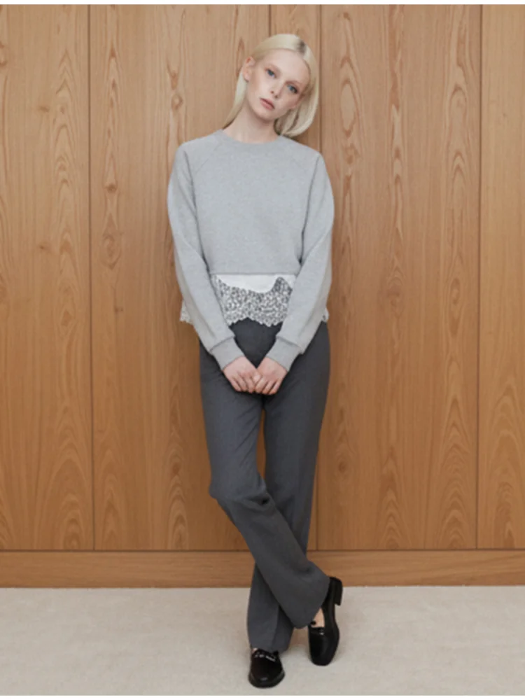 Unique Minimalist Lace-spliced Women Top Fashionable Round-neck Long-sleeved Tops Lady 2026 Spring Daily Commuting Casual Wear
Unique Minimalist Lace-spliced Women Top Fashionable Round-neck Long-sleeved Tops Lady 2026 Spring Daily Commuting Casual Wear