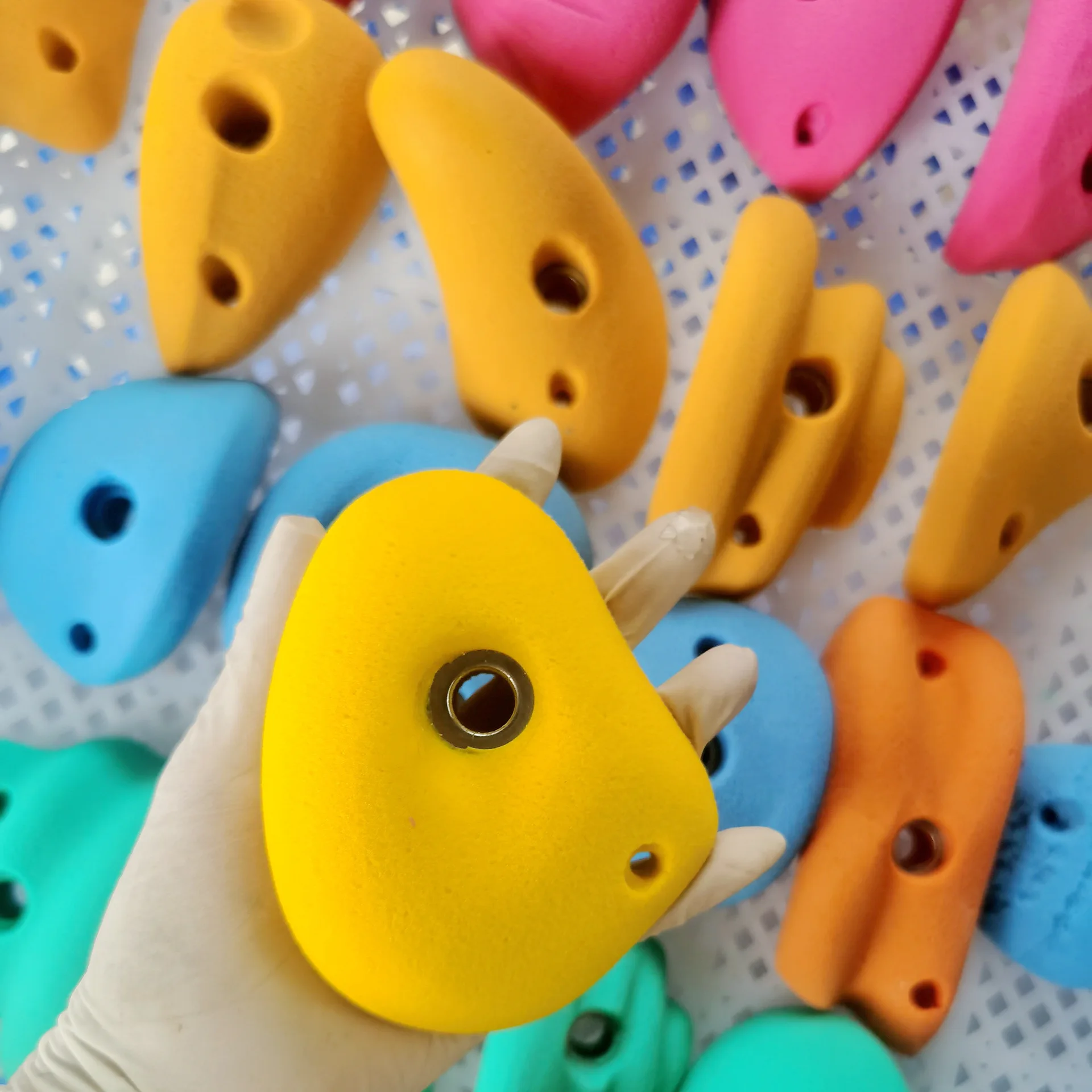 Resin Climbing Holds Wall Grips Mounting Studs Buckle Points Bouldering Wall Modules Accessories
Resin Climbing Holds Wall Grips Mounting Studs Buckle Points Bouldering Wall Modules Accessories
