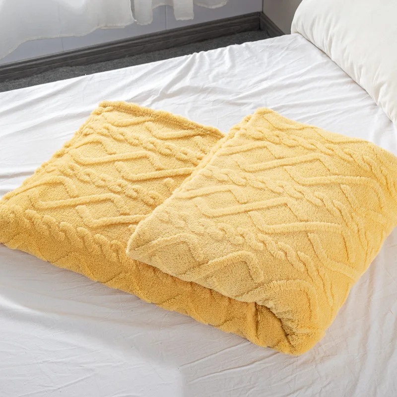 Sherpa Throw Blanket New Winter Cozy Soft Lightweight Throw Blanket Portable Travel Throw Blankets for Couch Bed Sofa Chair
Sherpa Throw Blanket New Winter Cozy Soft Lightweight Throw Blanket Portable Travel Throw Blankets for Couch Bed Sofa Chair