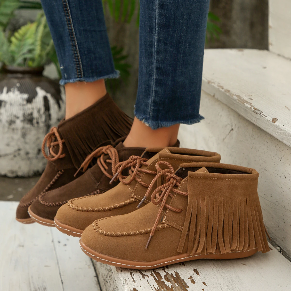 Fringes Design Lace-Up Desert Boots Woman Autumn Warm Plush Short Western Booties Ladies Casual Flat Sole Tassel Ankle Botas
Fringes Design Lace-Up Desert Boots Woman Autumn Warm Plush Short Western Booties Ladies Casual Flat Sole Tassel Ankle Botas